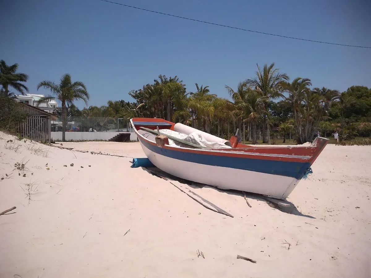 Apartamento de 2 quartos a 3 minutos a pé da praia de Cachoeira de Bom Jesu com águas calmas Florianópolis